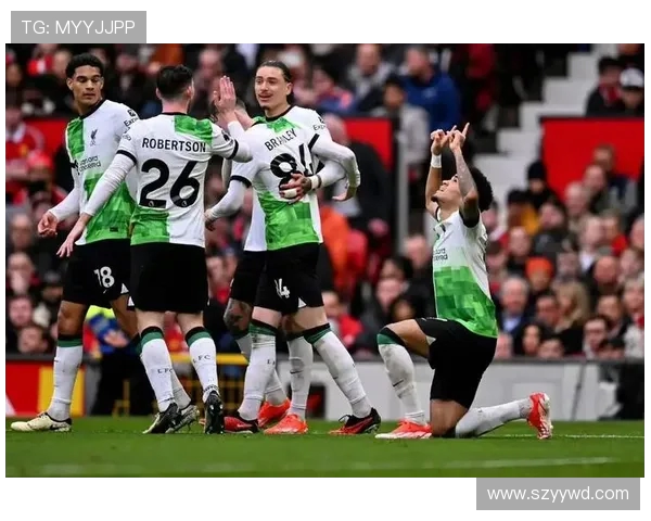 英超各队阵型使用趋势分析:三后卫与四后卫体系对比 英超各队阵型使用趋势分析:三后卫与四后卫体系对比